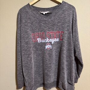 Women’sFlying Colors Ohio State Buckeyes Black V-Neck Long Sleeve Women's Size M